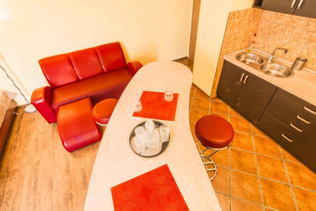 Red Apartment Wrocław Kamer foto